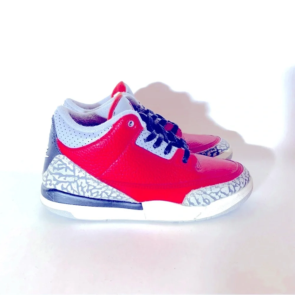 Jordan 3 Retro Fire Red